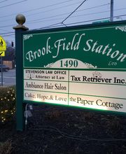 Street Sign Facing 1490 N Fairfield Rd. Beavercreek OH 45432.