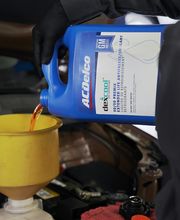Valley Auburn Quick Lube and Tire Center image 13