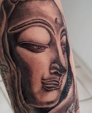 Doublepoint Tattoo & Piercing Bild 7