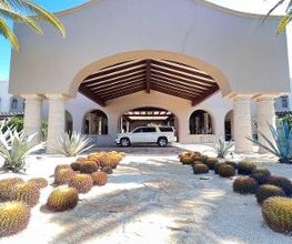 Los Cabos Hilton Airport Shuttles