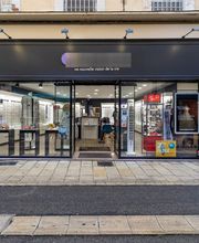 Optic 2000 image 2