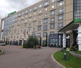 Holiday Inn Dijon image 3
