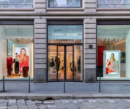 Tommy Hilfiger immagine 1