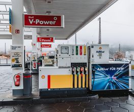 Shell Recharge Charging Station Bild 2