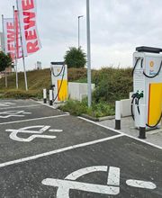Shell Recharge Charging Station Bild 1