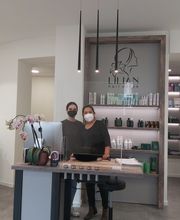 Lilian Hair Salon Bild 24
