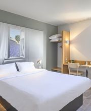 B&B HOTEL Orange image 1