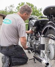 Ob Oldtimer Oder Neue Fahrzeuge bei uns sind Sie goldrichtig