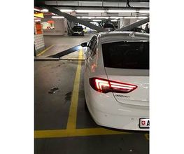 Avis Autovermietung - Flughafen Zürich Bild 3