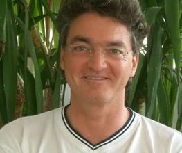 Dr. Johannes Schwarzer Zahnarzt Bild 1