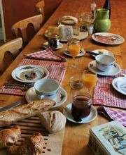 Auberge d Hôtes l Instant image 12