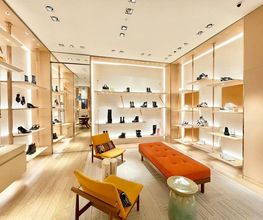 Louis Vuitton Bari immagine 4