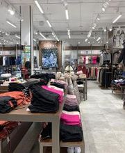 GUESS immagine 6