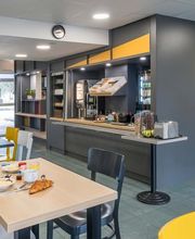 B&B HOTEL Laval Changé image 11