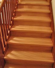 Hammer Zimmerei-Schreinerei Bild 2