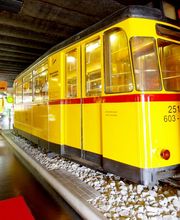 BOWLING-BAHN Bild 15