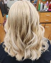 Fantastic Sams Cut & Color image 13