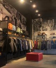 GUESS immagine 4