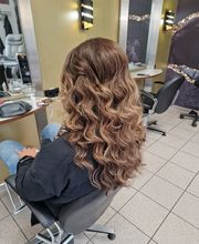 Cut 23 by Melissa Bild 11