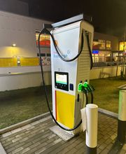 Shell Recharge Charging Station Bild 1
