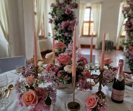 Uttenreuther Blumenladen Bild 1