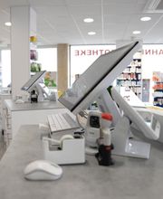 Aussenansicht der Bahnhof-Apotheke