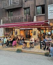 Hôtel Le Saint-Jean image 4