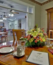 Autumn Oaks Assisted Living image 10