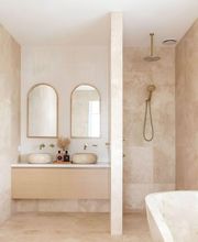 La Maison Des Travaux image 4