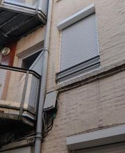 Six Stores Et Fermetures image 1