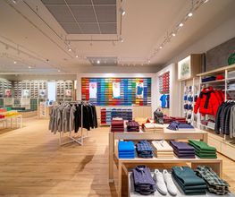 Overall View - In-Store