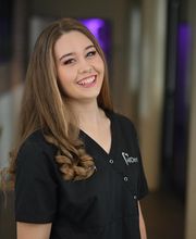 IDent Kassel | Zahnarzt Dr. Ila Davarpanah Bild 20