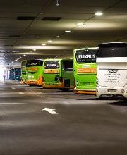 intérieur du parking Bercy Autocars à Paris