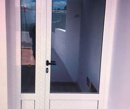 puerta_aluminio_terraza.jpg