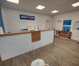 Rent A Car image 12