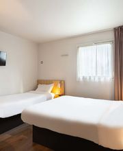 B&B HOTEL Bourges 2 image 6