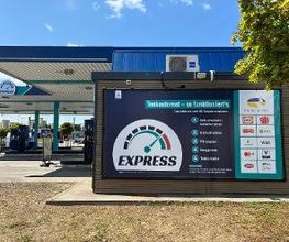 Express Tankstelle Bild 6