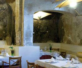 restaurante-1789-interior-01.jpg