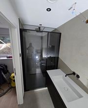 Miroslaw Bryniak Innenausbau Bild 1