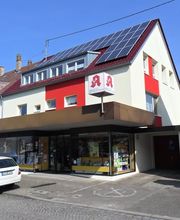 Aussenansicht der Kreuz-Apotheke Knielingen