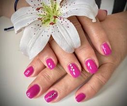 DK Nails Fußpflege & Nageldesign Bild 10