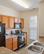 Hartshire Lakes Apartments image 10