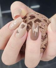 Real Nails Zurich - Nagelstudio - Gelnägel - Frenchnägel - Nägelstudio Bild 3