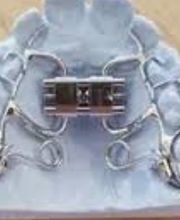 Am Laboratoire Dentaire Bild 1