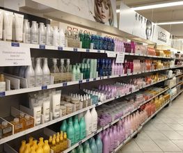CEPACO SA // GENEVE // Fournitures professionnelles pour Coiffeurs, Instituts de beauté et Ongleries Bild 5