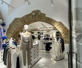 Intimissimi immagine 1