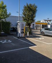 Shell Recharge Charging Station Bild 1