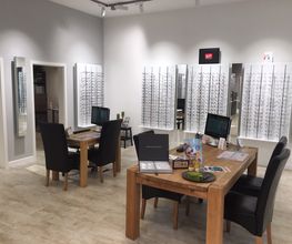 Hallmann Optik und Akustik Bild 4