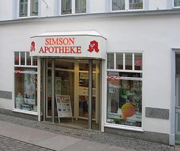 Aussenansicht der Simson-Apotheke