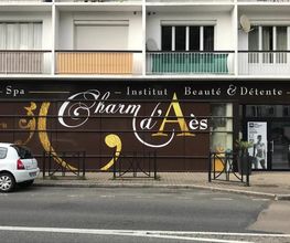 Charm D'Aes image 2